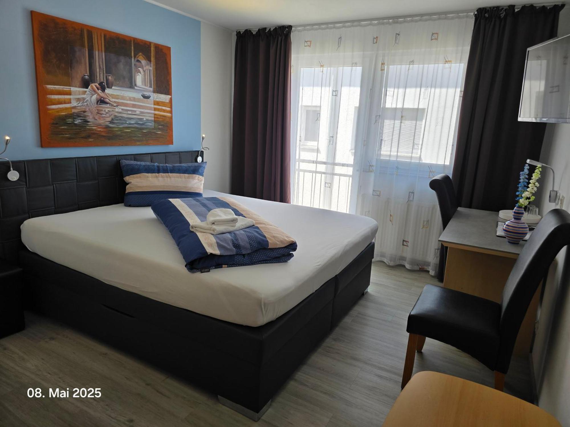 Hotel Ackermann Riedstadt Buitenkant foto